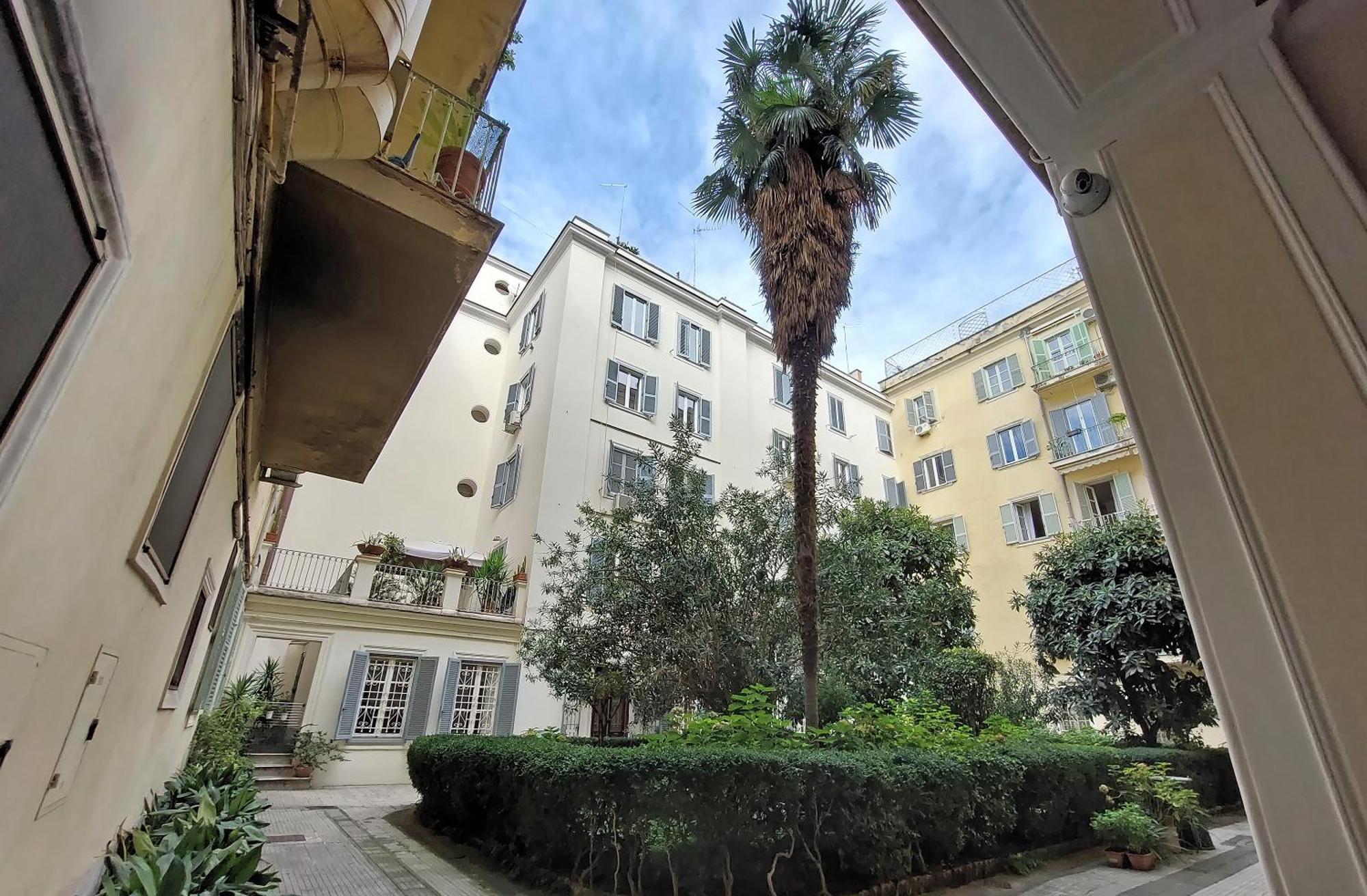 Habito Suites Rome Extérieur photo